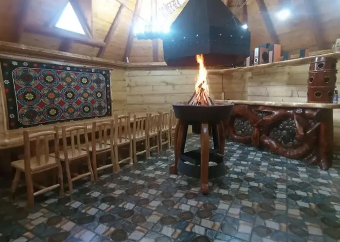 Feriehus корінь *